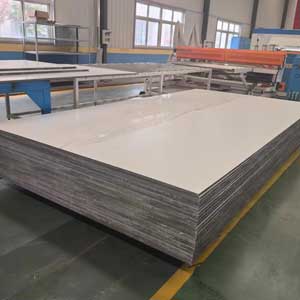 CFRT蒙皮增強車(che)廂闆複合闆